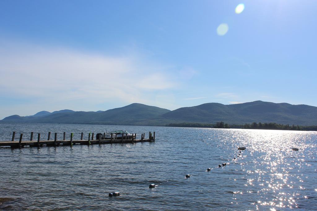 Blue Lagoon Resort Lake George Dış mekan fotoğraf